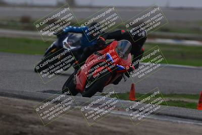 media/Nov-30-2025-TrackDaz (Sun) [[d8b22663df]]/B Group/Session 2 (Sunset)/